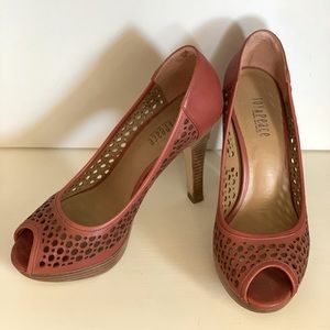 Peep toe heels in Size UE36